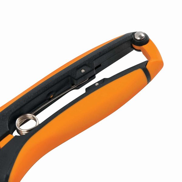 Fiskars Curved Micro Tip Snips Ergonomic Handle