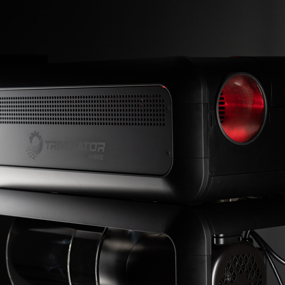 Triminator Hybrid Close Up